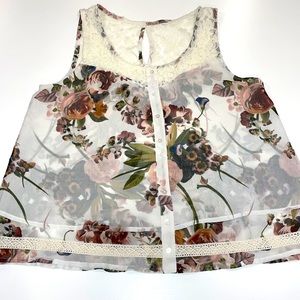 Flowy floral lace tank top - Small